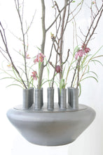 Load image into Gallery viewer, Goldane Gol No.25 - flower holder