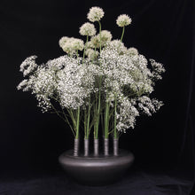 Load image into Gallery viewer, Goldane Gol No.25 - flower holder