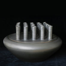 Load image into Gallery viewer, Goldane Gol No.25 - flower holder