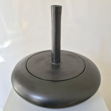 Afbeelding in Gallery-weergave laden, Goldane Gol No.1 - flower holder