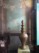 Load image into Gallery viewer, Isphahan - flowerholder