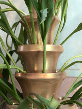 Load image into Gallery viewer, Isphahan - flowerholder