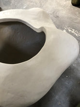 Load image into Gallery viewer, Rhizome No.1 - tree planter