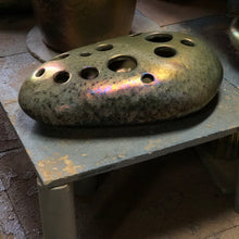 Load image into Gallery viewer, Tuber - flower holder