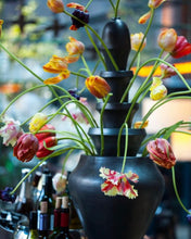 Load image into Gallery viewer, Isphahan - flowerholder
