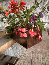 Load image into Gallery viewer, Flower Brick
